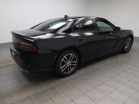 Used 2019 Dodge Charger SXT AWD/4WD image 10