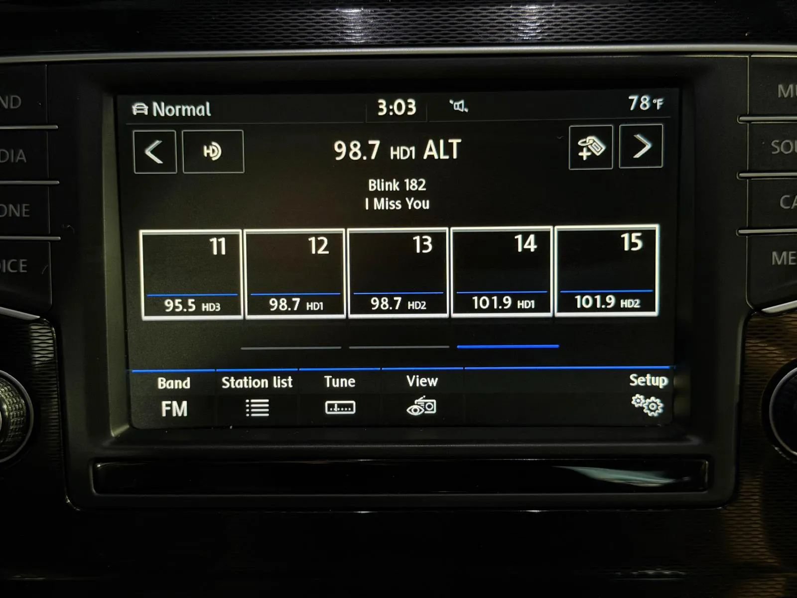 Used 2017 Volkswagen GTI S FWD image 36