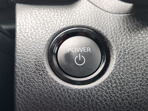 Used 2025 Toyota Camry XSE image 21