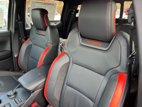 New 2025 Ford Ranger Raptor image 34