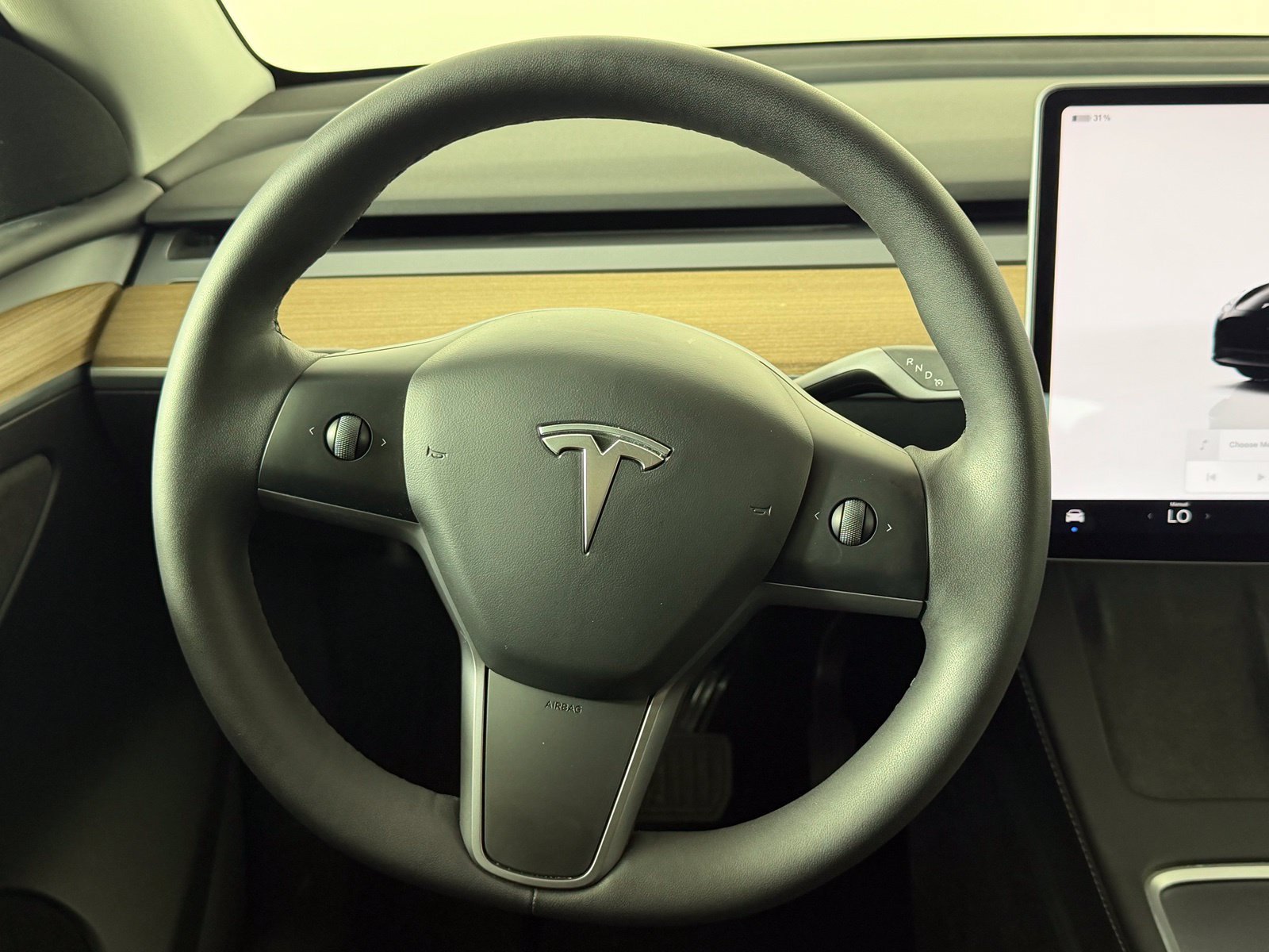 Used 2022 Tesla Model Y Long Range AWD/4WD image 18