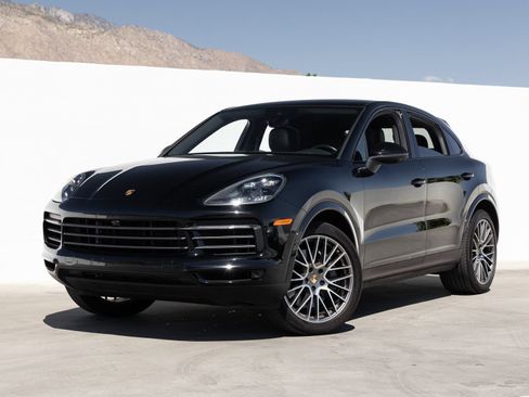Used 2022 Porsche Cayenne S AWD/4WD image 1