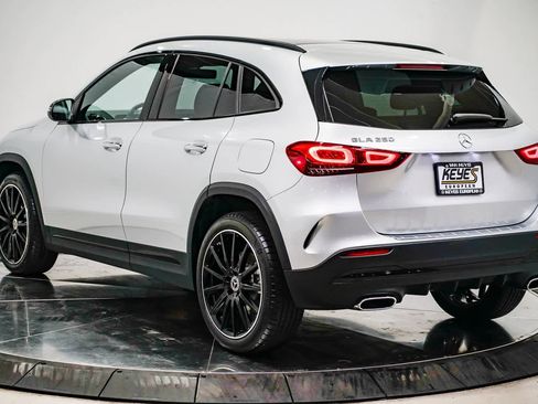 Certified 2023 Mercedes-Benz GLA 250 image 2