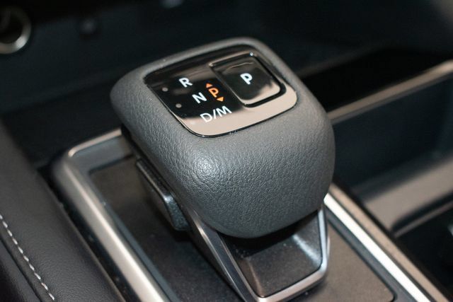 Used 2026 Nissan Pathfinder SL AWD/4WD image 34