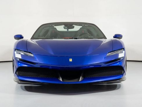 Used 2022 Ferrari SF90 Spider image 24