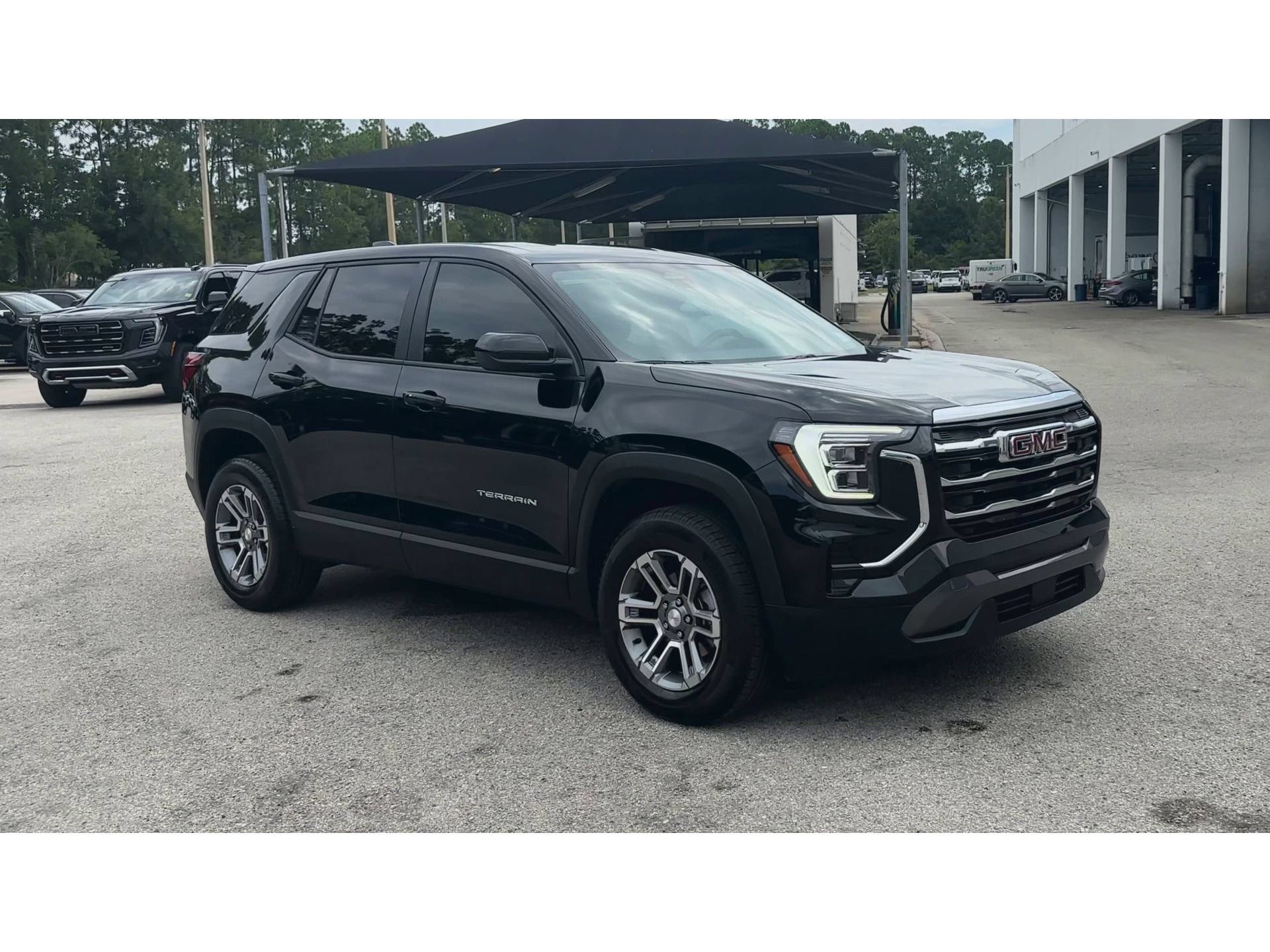 Certified 2026 GMC Terrain Elevation FWD image 2