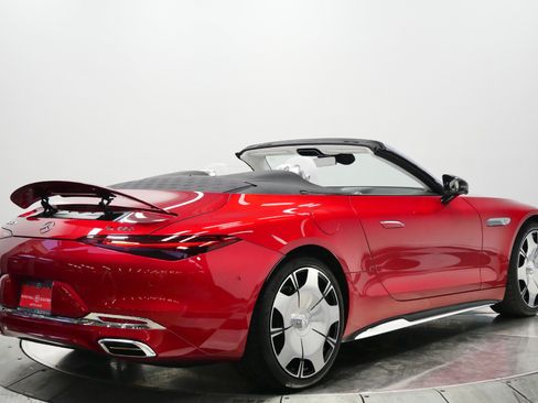 Used 2026 Mercedes-Benz Maybach SL 680 image 9