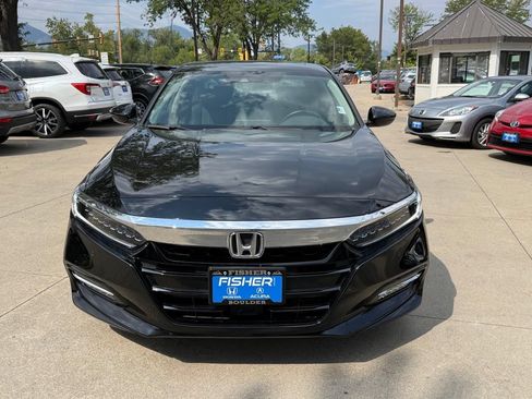 Used 2020 Honda Accord Touring image 9