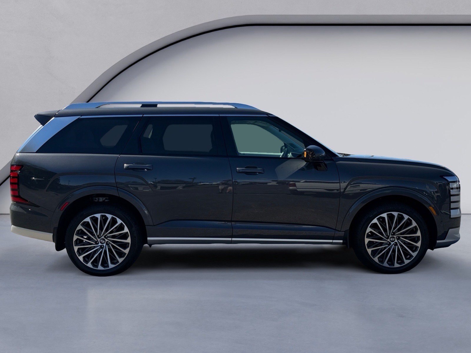 Used 2026 Hyundai Palisade Calligraphy AWD/4WD image 6
