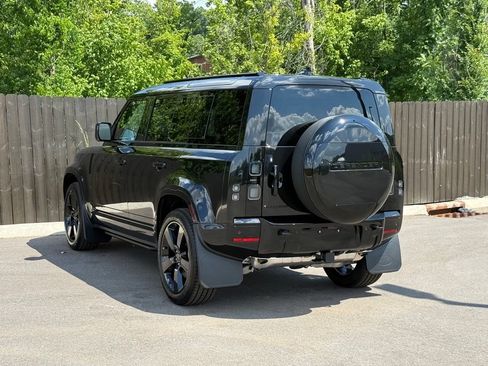 New 2026 Land Rover Defender 110 X-Dynamic SE AWD/4WD image 3