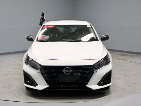 Certified 2024 Nissan Altima 2.5 S image 7