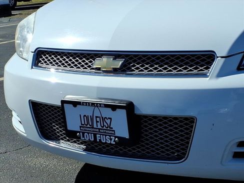 Used 2012 Chevrolet Impala LT w/ LT Sunroof Package image 33