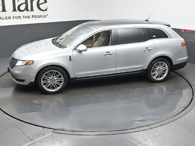 Used 2019 Lincoln MKT AWD image 68