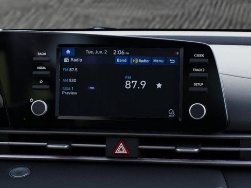 New 2026 Hyundai Elantra Sport FWD image 13