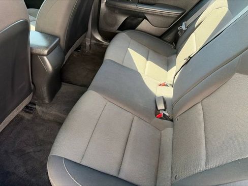 Used 2024 Kia Forte LXS FWD image 27