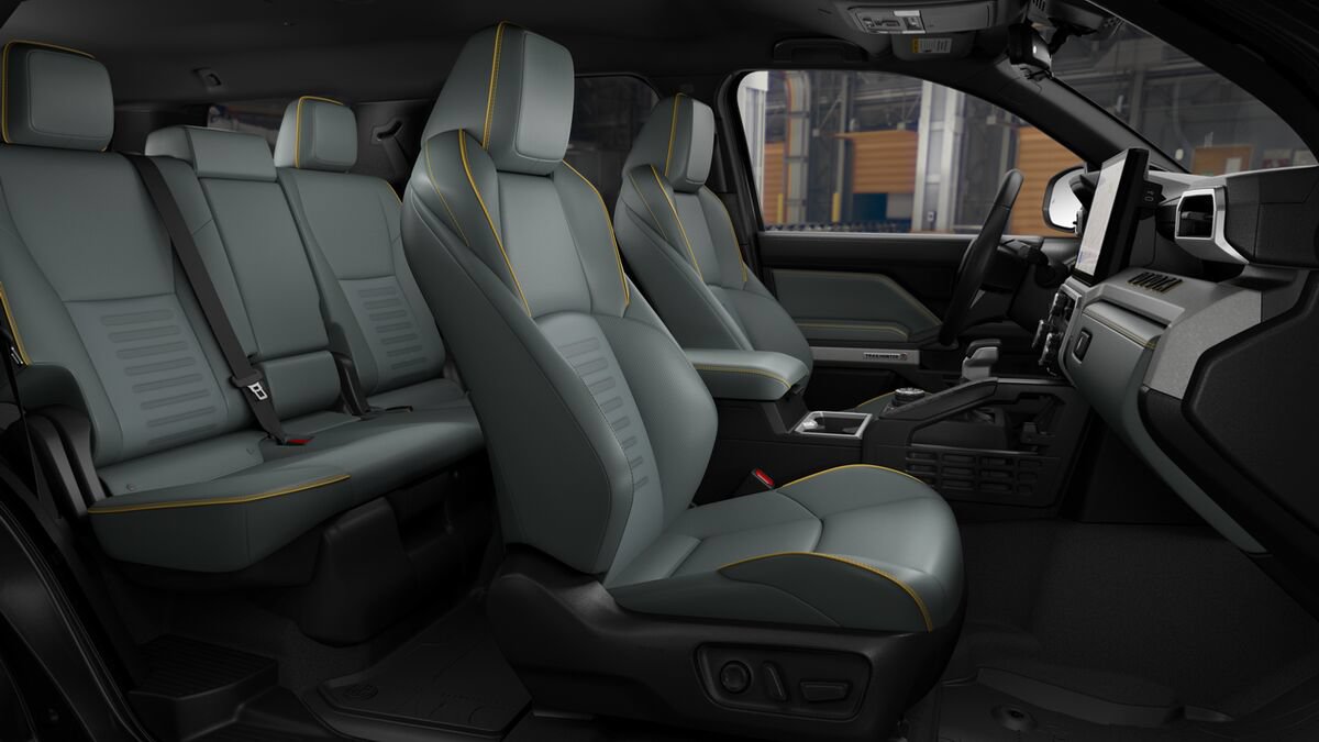 New 2026 Toyota 4Runner Trailhunter AWD/4WD image 20