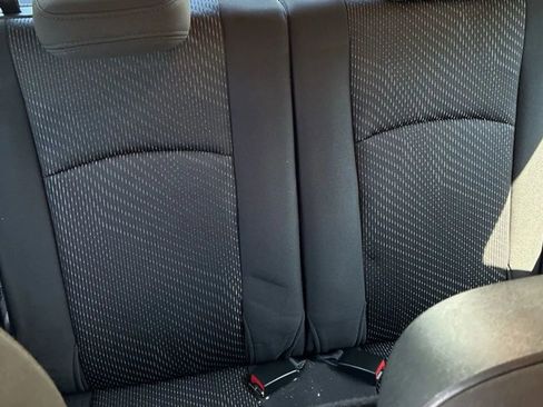 Used 2014 Dodge Journey SE w/ Flexible Seating Group image 17