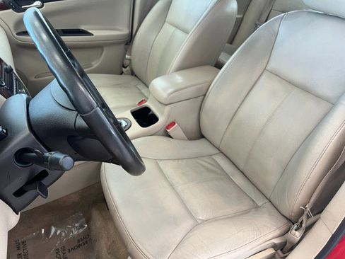 Used 2009 Chevrolet Impala LT image 10