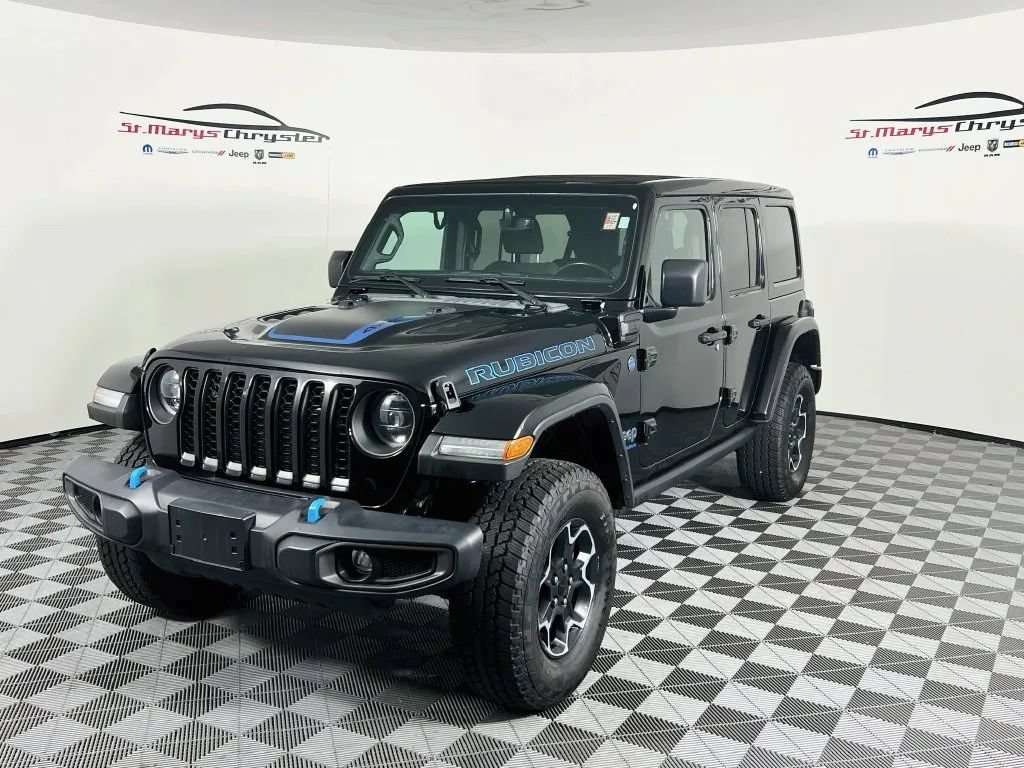 Used 2023 Jeep Wrangler Unlimited Rubicon 4xe w/ Cold Weather Group AWD/4WD image 4