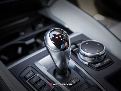 Used 2016 BMW X6 M image 6