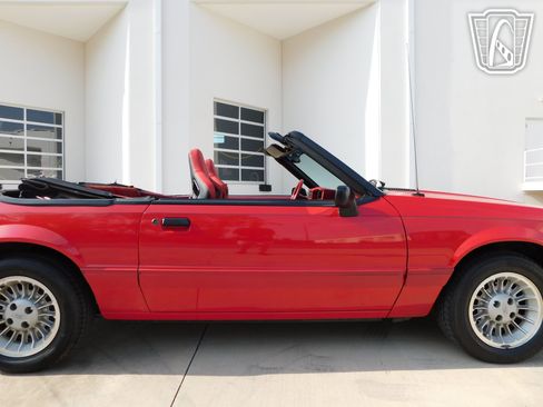 Used 1992 Ford Mustang LX RWD image 31