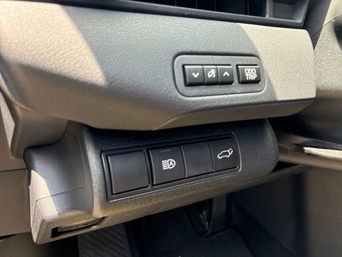New 2026 Toyota C-HR AWD/4WD image 37