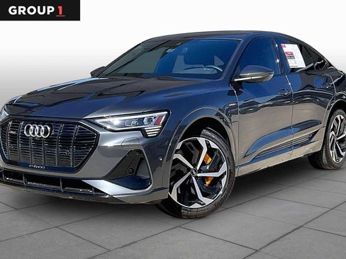 Used 2023 Audi e-tron Premium Plus w/ Premium Plus Package image 1