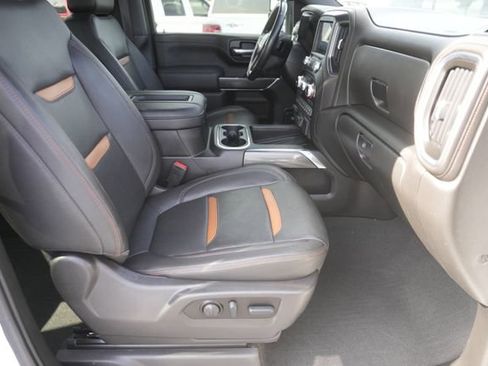 Used 2022 GMC Sierra 3500 AT4 image 18