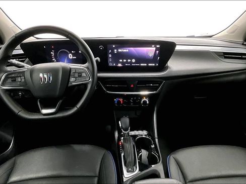 Used 2025 Buick Encore GX Sport Touring FWD image 18