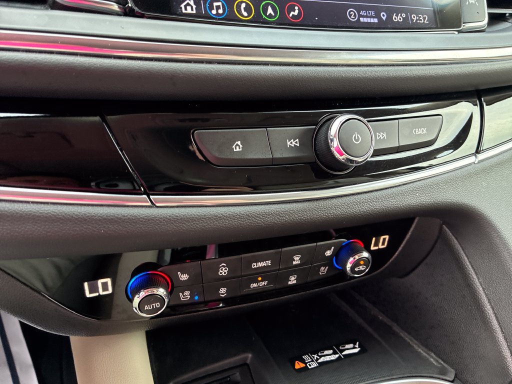 Used 2023 Buick Enclave Avenir w/ Avenir Technology Package AWD/4WD image 15
