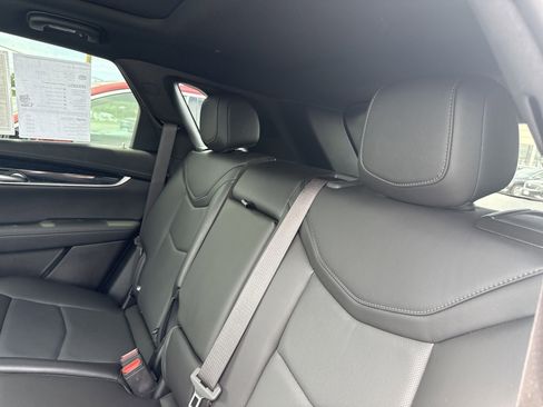 Used 2024 Cadillac XT5 Premium Luxury image 27