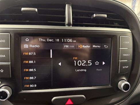 Certified 2024 Kia Soul LX w/ Option Group 015 image 19