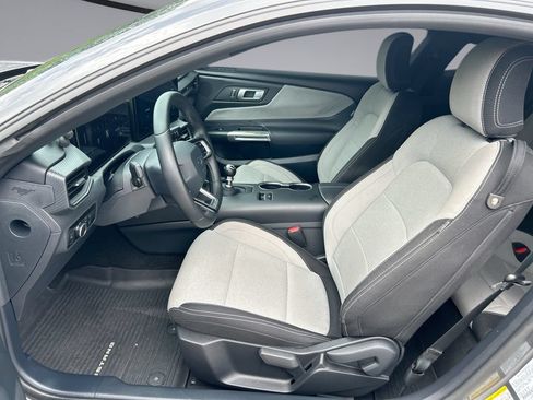 Used 2024 Ford Mustang GT RWD image 11