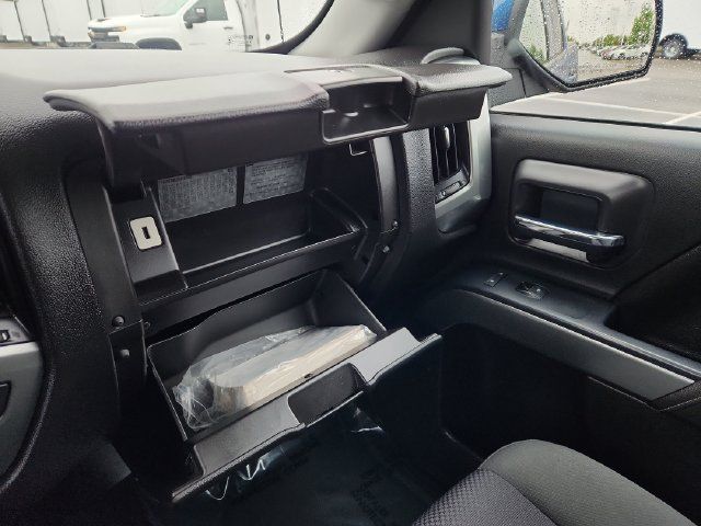 Used 2017 Chevrolet Silverado 1500 LT w/ All Star Edition AWD/4WD image 48