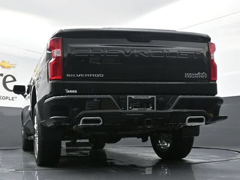 New 2026 Chevrolet Silverado 1500 High Country AWD/4WD image 32