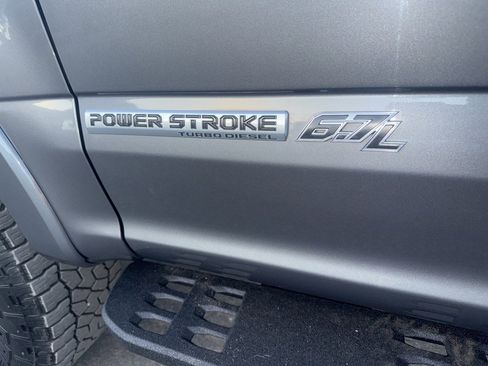 Used 2021 Ford F250 Lariat image 12