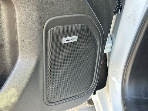 Used 2020 GMC Sierra 1500 SLT w/ SLT Premium Plus Package image 23