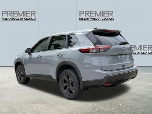 New 2026 Nissan Rogue SV FWD image 22