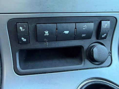 Used 2007 GMC Acadia SLT w/ Trailering Package image 19