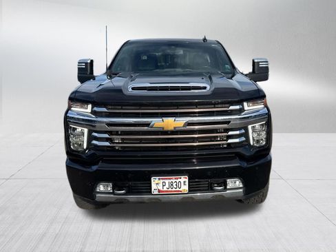 Certified 2022 Chevrolet Silverado 3500 High Country w/ Safety Package II AWD/4WD image 2