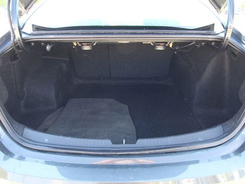 Used 2017 Chevrolet Malibu LT w/ Leather Package FWD image 14