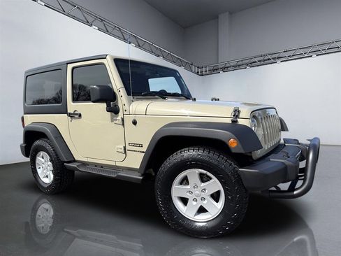 Used 2018 Jeep Wrangler Sport image 22