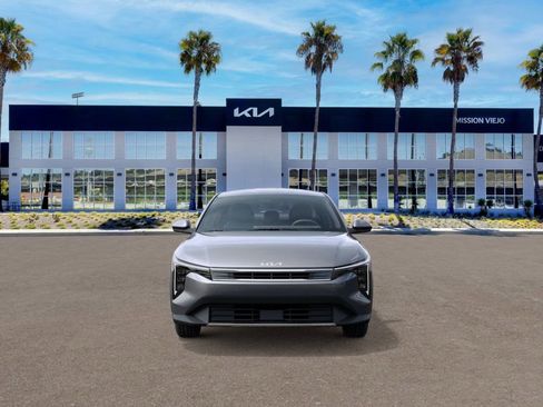 New 2025 Kia K4 EX image 2