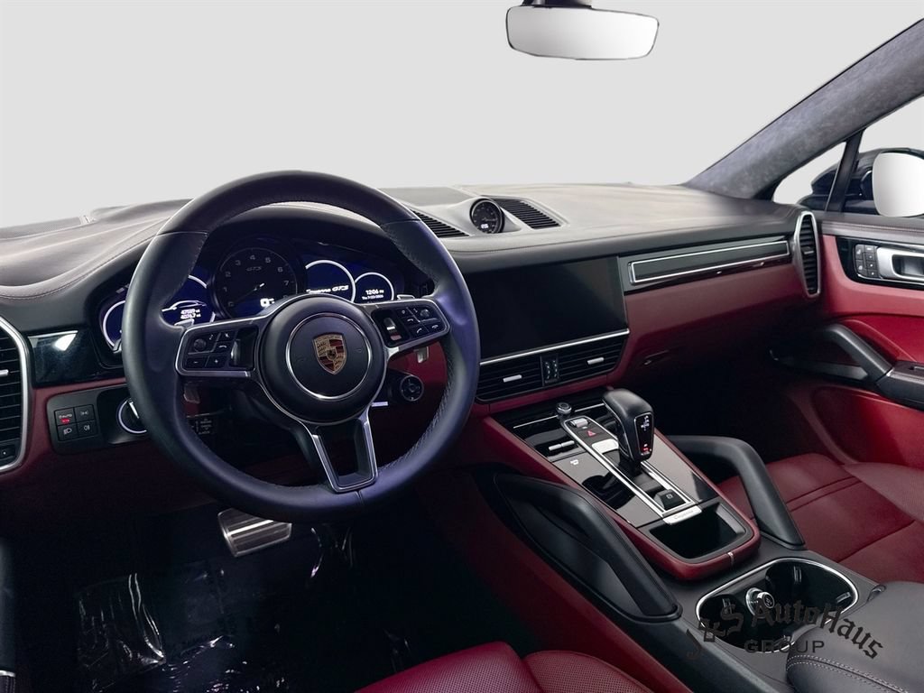 Used 2022 Porsche Cayenne GTS AWD/4WD image 30
