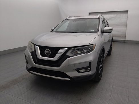 Used 2018 Nissan Rogue SL w/ Premium Package image 15