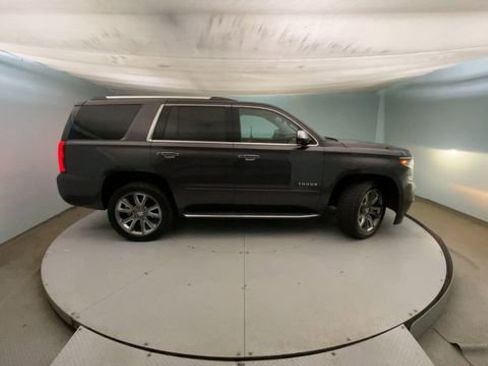 Used 2018 Chevrolet Tahoe Premier AWD/4WD image 5