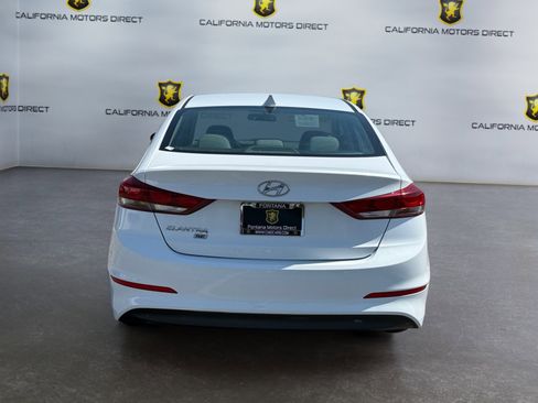 Used 2017 Hyundai Elantra SE FWD image 4
