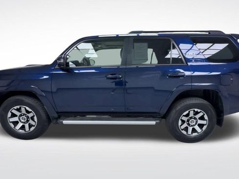 Certified 2023 Toyota 4Runner TRD Off-Road Premium w/ Moonroof Package AWD/4WD image 22