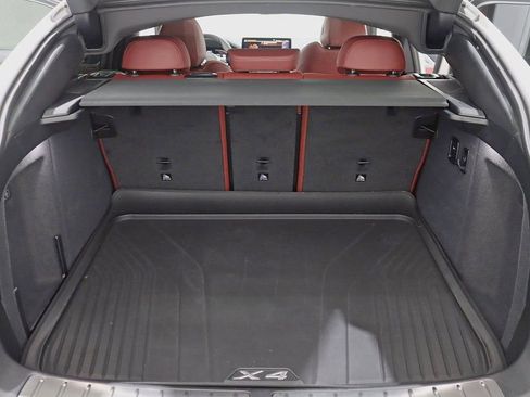 Used 2024 BMW X4 M40i w/ Premium Package image 38