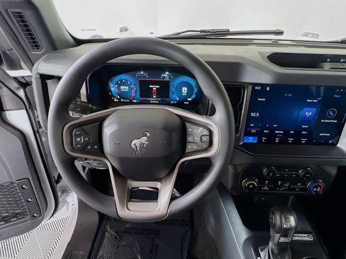 New 2026 Ford Bronco 2-Door image 23